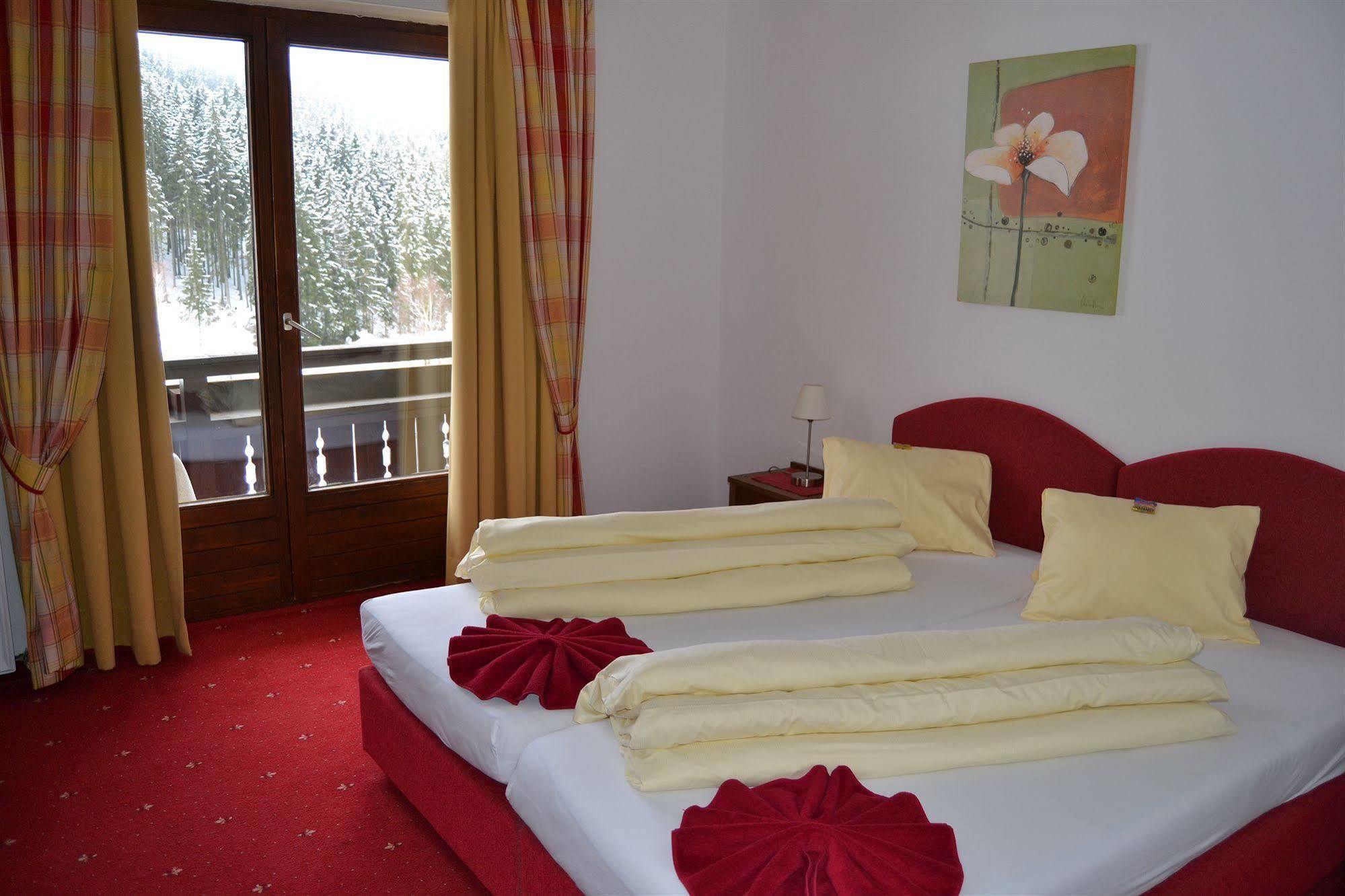Gaestehaus Elisabeth Radstadt Luaran gambar